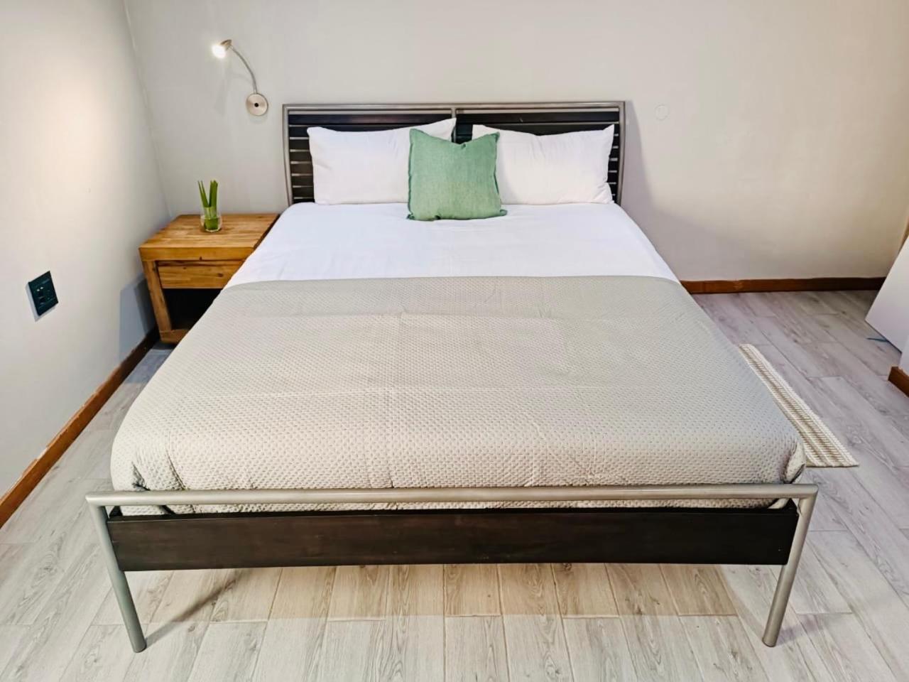 מלון Oshakati Northern Oasis מראה חיצוני תמונה